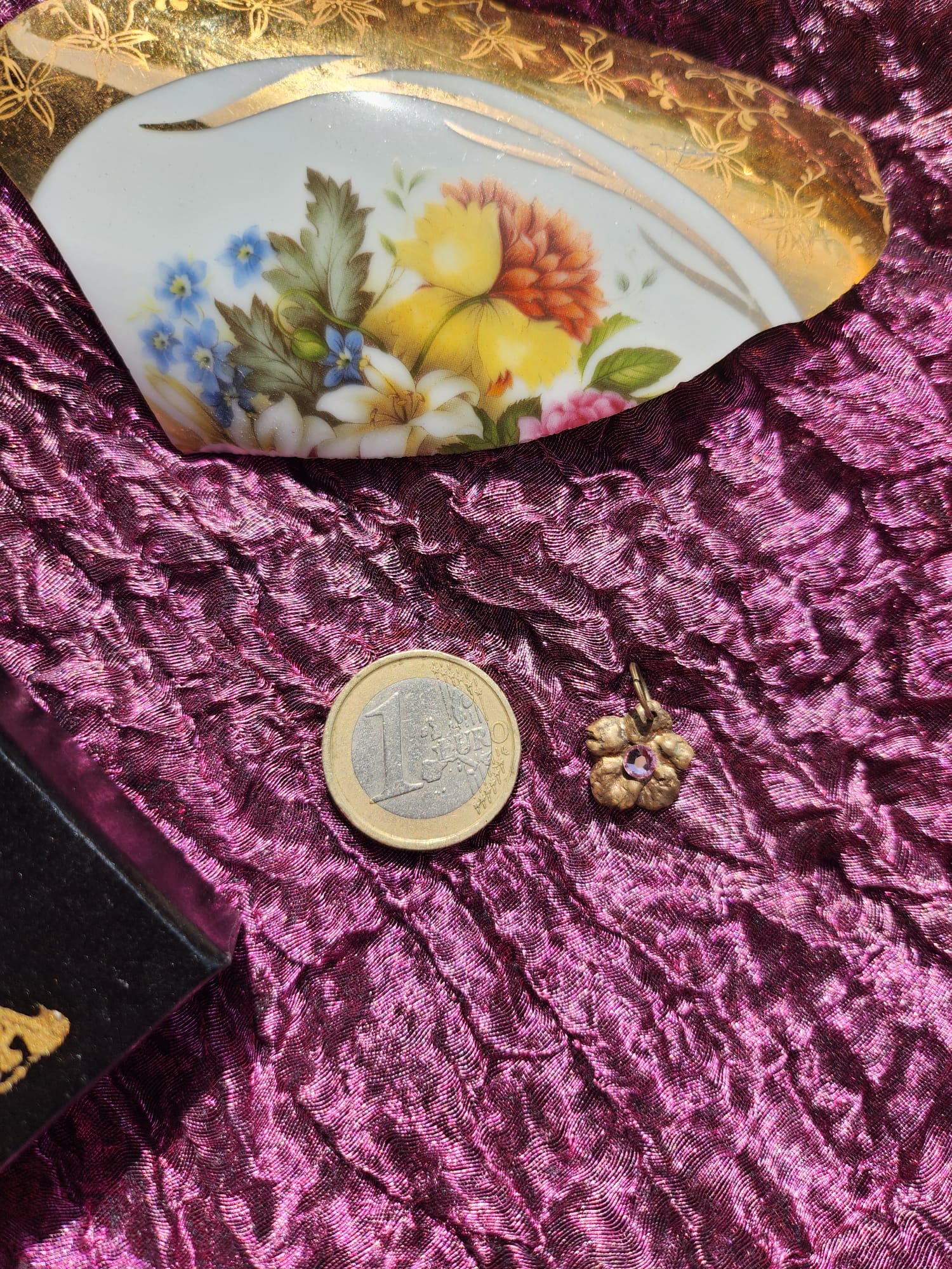 Eternal Bloom Collection – Handmade Bronze Flower Pendant with Light Pink Crystal