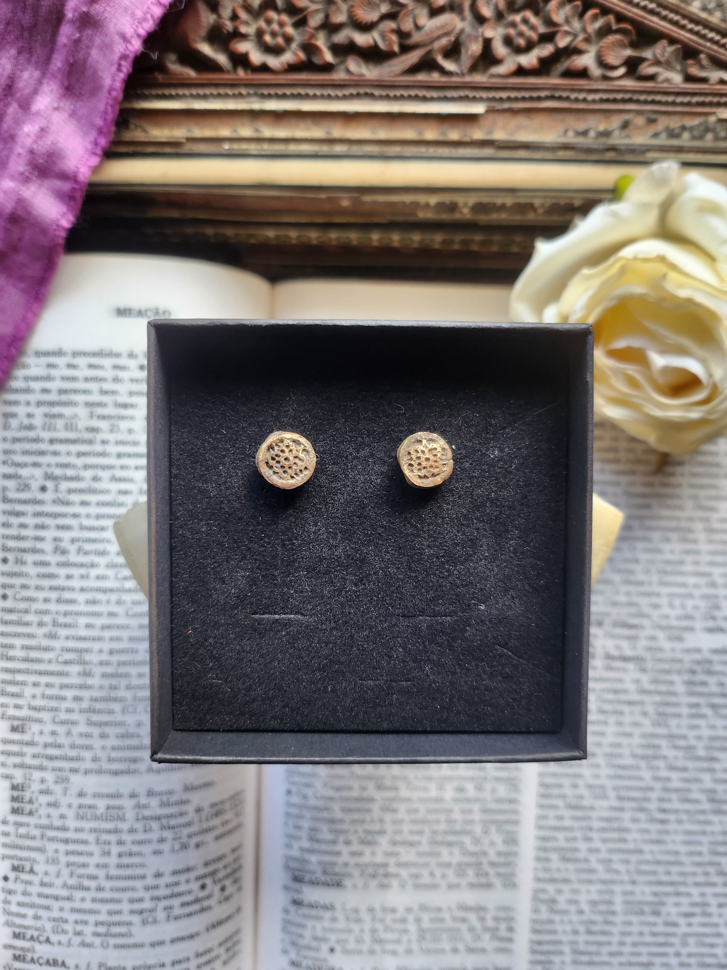 Pendientes de bronce hechos a mano
