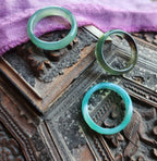 Anillo de Ágata Verde con Talla Facetada