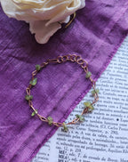 Pulsera de peridoto y cobre