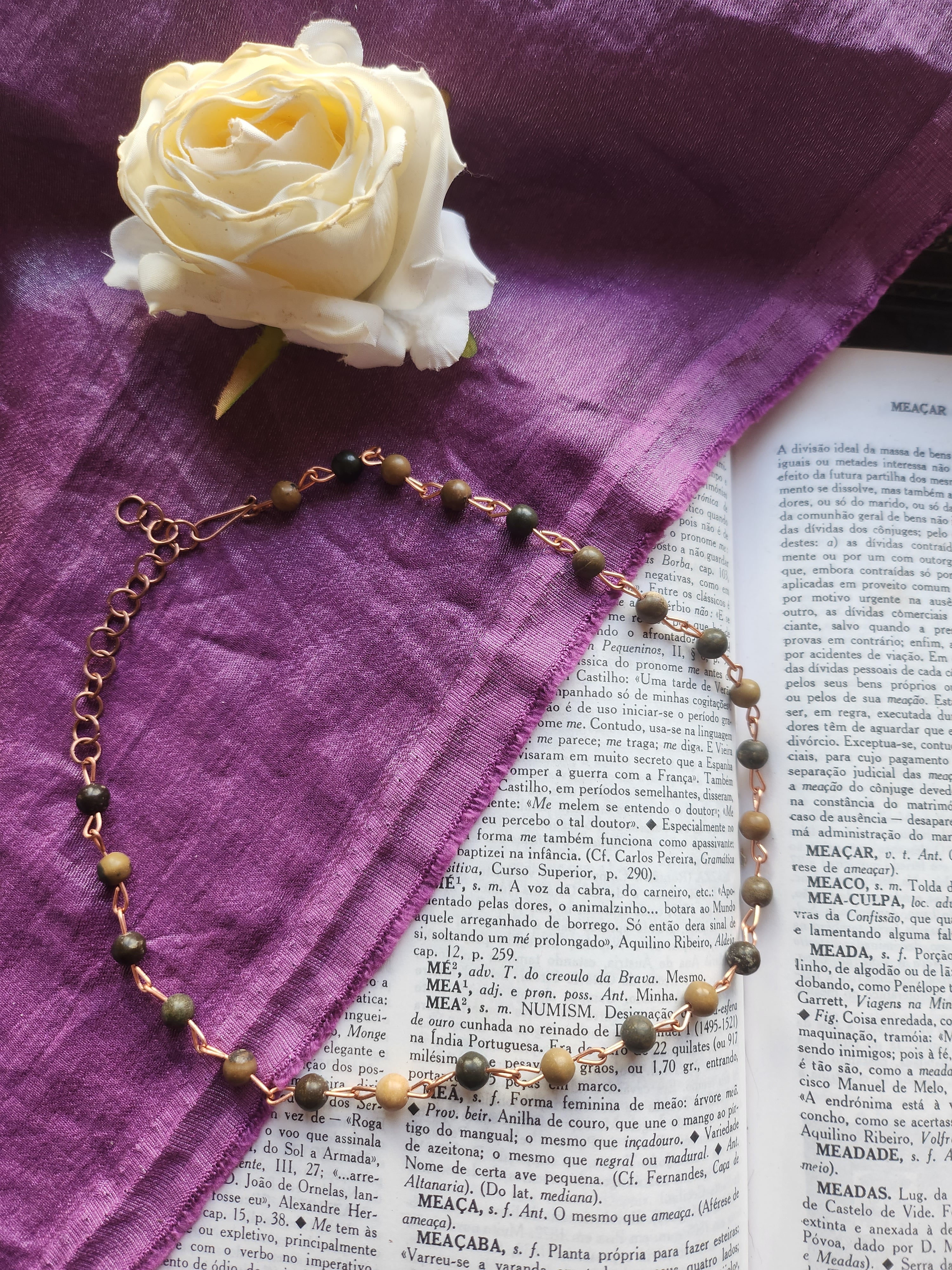 Collar de Unakita y Cobre